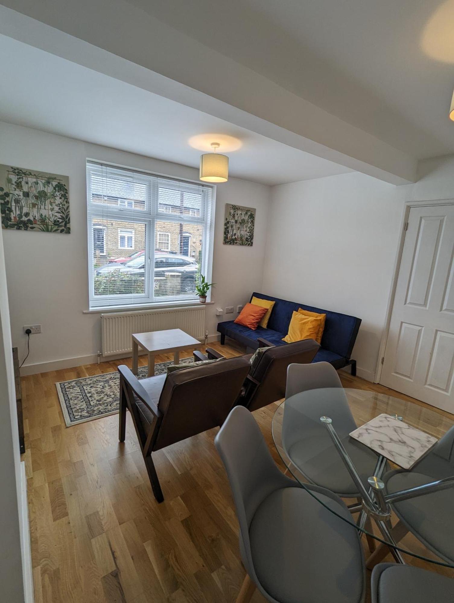 Fantastic 3-Bedroom House In London Morden  Luaran gambar